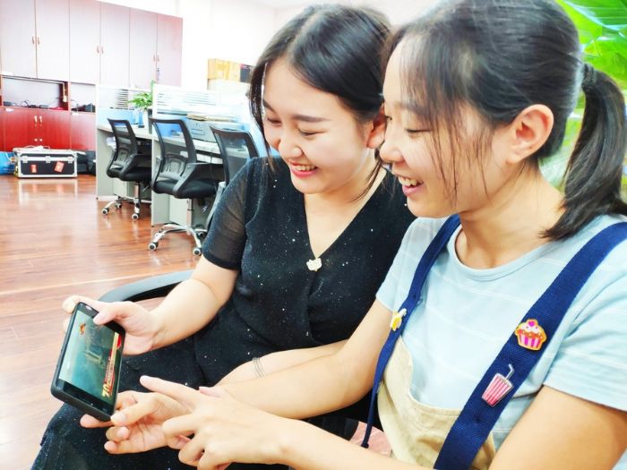 　　市民用手机观看重庆篇·开放赋能行稳致远。
