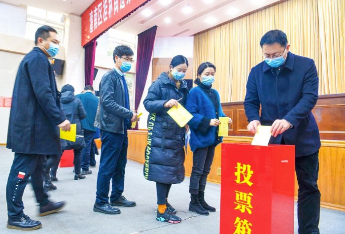 桂林街道第五选区行政中心礼堂投票站。全媒体记者李静摄
